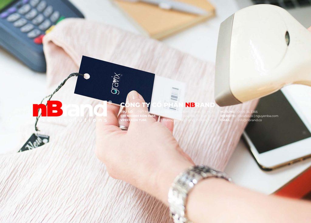Price-Tag-Mockup-1024x733 Mác Sản Phẩm Cao Cấp - Luxury Tags Price Tag Mockup 1024x733 1