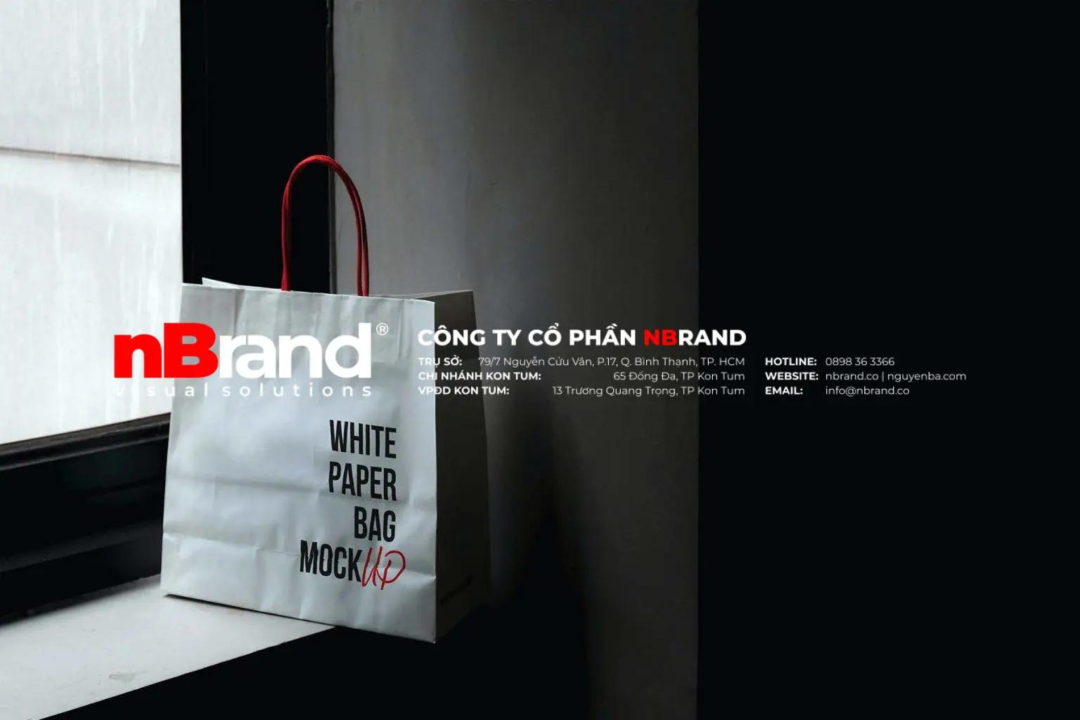White-Paper-Bag-Mockup-1536x1024 Túi Giấy Có Quai Xách - Paper Bags with Handles White Paper Bag Mockup 1536x1024 1