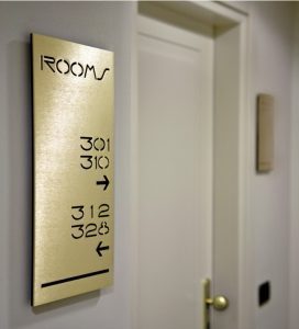 Bảng tên phòng chung cư / khách sạn