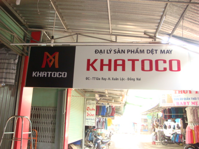 Nhà thầu thi công bảng hiệu quảng cáo tại Kon Tum 1672090628 12 Nha Thau Thi Cong Tron Goi Bien Bang Hieu Quang