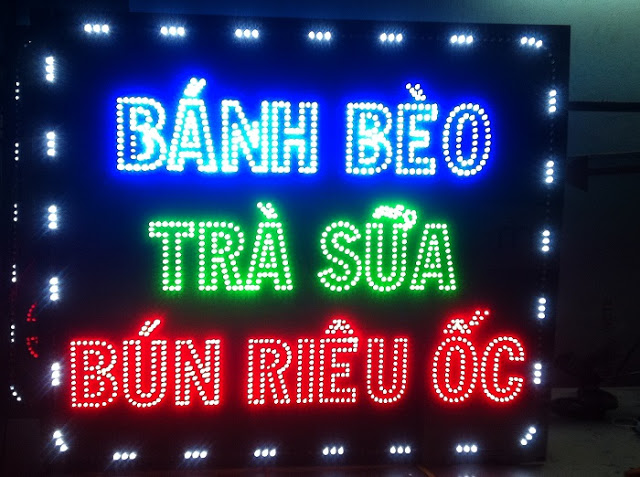 Phương pháp đặt bảng hiệu quảng cáo led thu hút khách hàng 1672191125 559 Phuong Phap Dat Bien Hieu Quang Cao Led Thu Hut