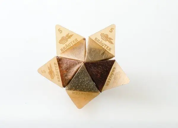 9 xu hướng thiết kế bao bì sản phẩm tạo cảm hứng trong năm 2019 35 9 xu hướng thiết kế bao bì sản phẩm tạo cảm hứng trong năm 2019 1676552599 22 9 xu huong thiet ke bao bi san pham tao