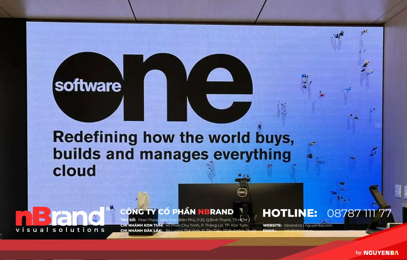 Digital Signage chào mừng nhân viên đến văn phòng mới softwareone 1