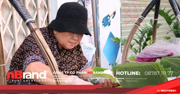 Gánh xôi chỉ 10.000 đồng ngay trung tâm TP.HCM 47 năm qua: Không bảng hiệu vẫn đông khách 15 Gánh xôi chỉ 10.000 đồng ngay trung tâm TP.HCM 47 năm qua: Không bảng hiệu vẫn đông khách anh 1 1698215290893498591310 95 0 1142 2000 crop 16982155165851685622723