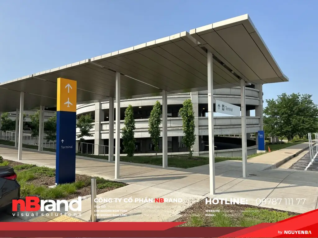 Signarama Louisville Downtown airport project