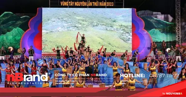 Ảnh Hưởng của Văn Hóa Địa Phương Đến Thiết Kế Bảng Hiệu Tại Kon Tum 10 Ảnh Hưởng của Văn Hóa Địa Phương Đến Thiết Kế Bảng Hiệu Tại Kon Tum img2171 1701268537526544365029 83 0 1333 2000 crop 17012694575381513357878