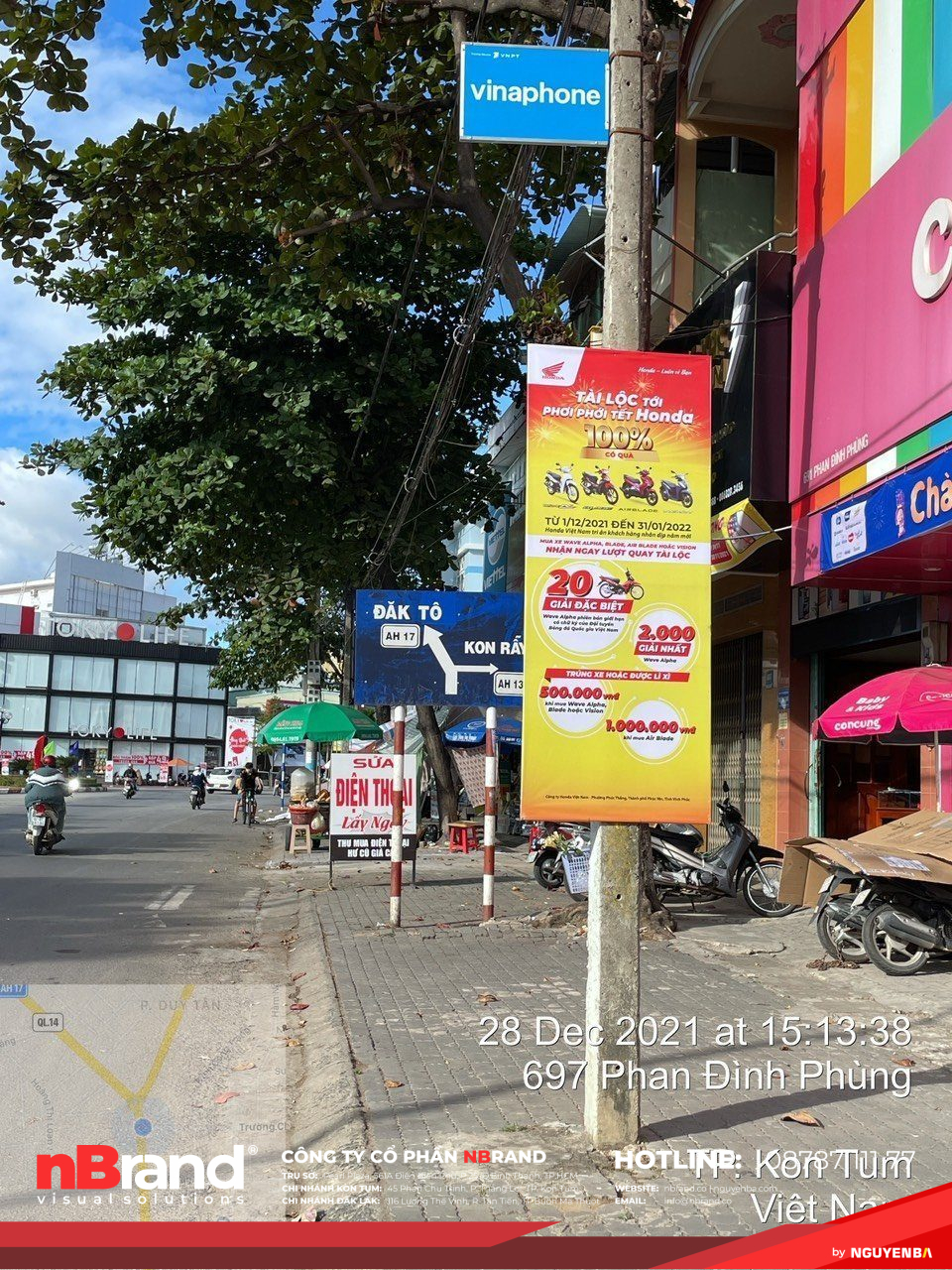 Tầm quan trọng của cờ phướn trong các sự kiện lớn tại Kon Tum 50 Tầm quan trọng của cờ phướn trong các sự kiện lớn tại Kon Tum z5722227382529 326ae230f41a3f1101abd591eb782697