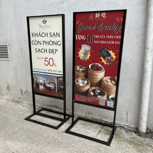 Standee chân sắt 11 Standee chân sắt Standee sat