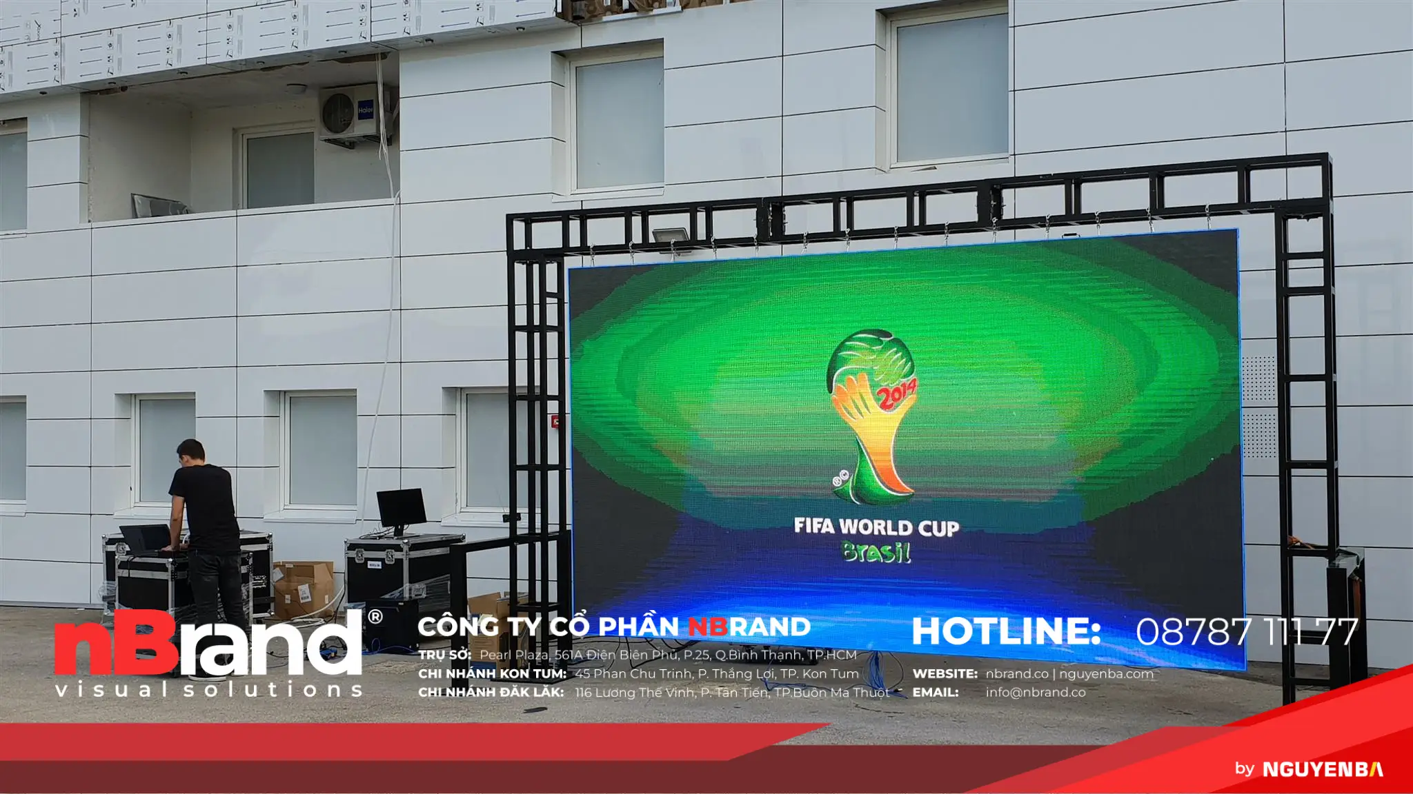 6 mẹo thiết kế bảng hiệu và bảng quảng cáo bắt mắt 13 Màn hình led worlcup
