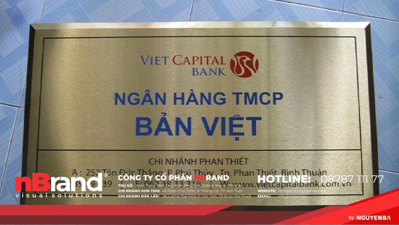 Bảng hiệu công ty làm bằng đồng 2