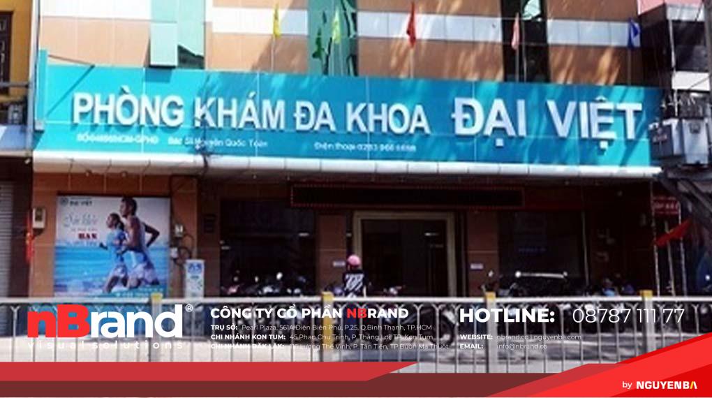 bảng hiệu phòng khám đa khoa gắn mặt tiền