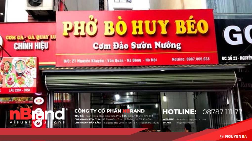 Bảng hiệu quán phở 3