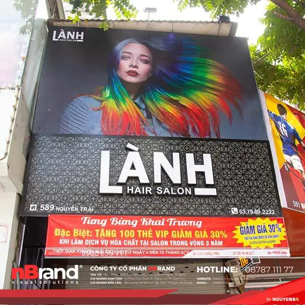 bang-hieu-salon-toc-nam-nu-7-600x600-1 30+ Mẫu Bảng Hiệu Salon Tóc Nam Nữ Đẹp Quyến Rũ Nhất 2024