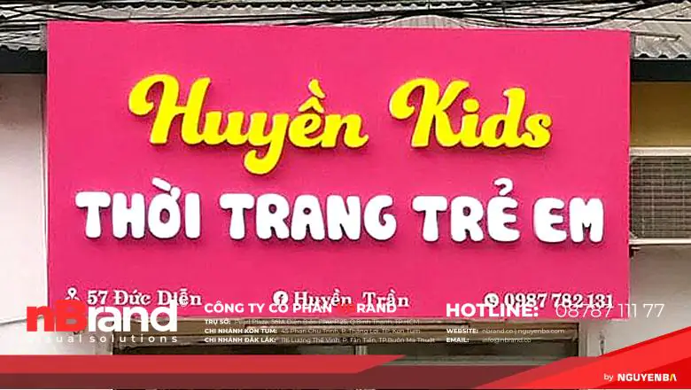 bang-hieu-shop-quan-ao-thoi-trang-tre-em-2-780x440-1 font chữ bảng hiệu shop trẻ em nên dễ nhìn, dễ đọc