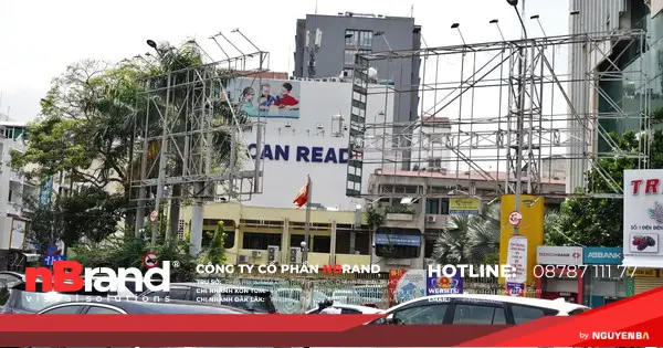 Quảng cáo vi phạm tràn lan 13 Quảng cáo vi phạm tràn lan bang quang cao 405
