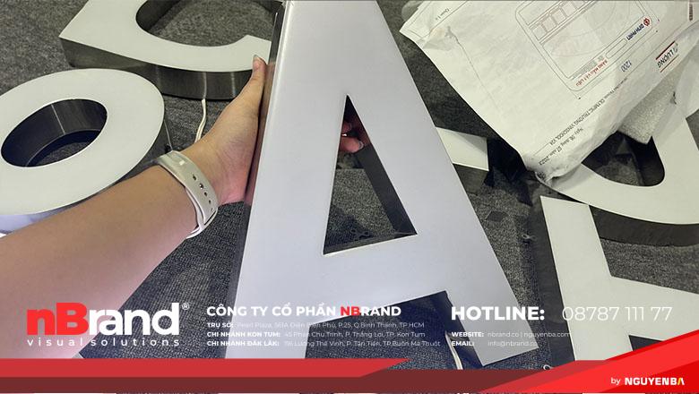 Chữ Đổ Keo Epoxy – Chữ Acrylic Giả Đá tại Kon Tum 15 Chữ Đổ Keo Epoxy – Chữ Acrylic Giả Đá tại Kon Tum chu do keo epoxy 2 780x440 1