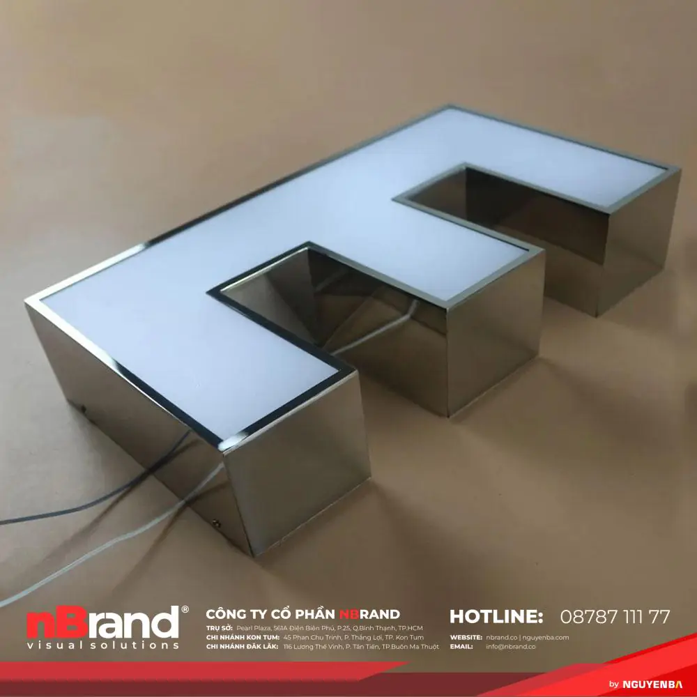 chu-inox-mat-mica-5-1000x1000-1 Chữ inox Mặt Mica