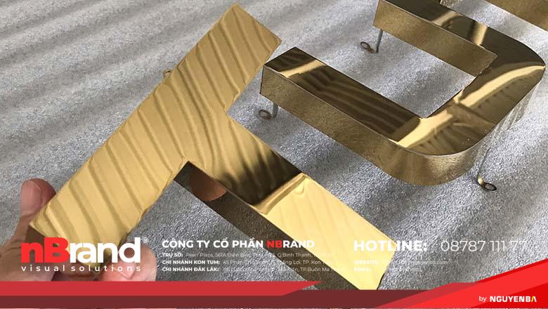 Chữ inox Mạ Vàng - Chữ inox Vàng Gương tại Kon Tum 9 Chữ inox vàng đẹp 1