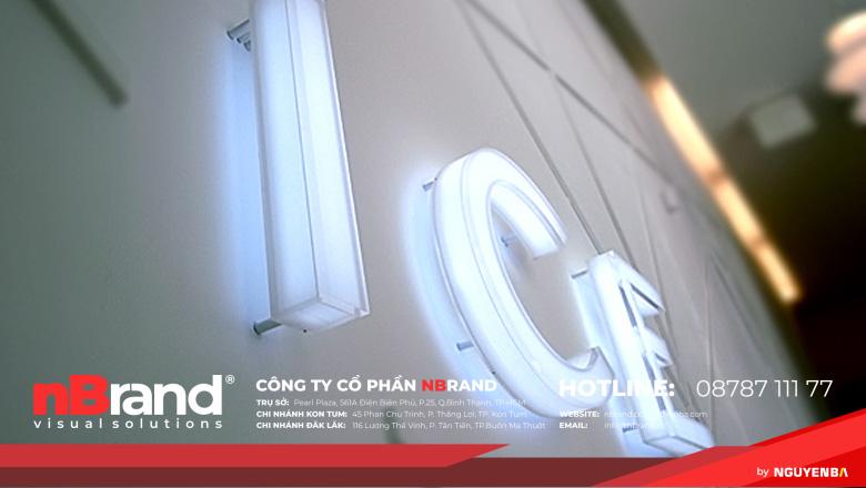 Chữ mica đèn led 6