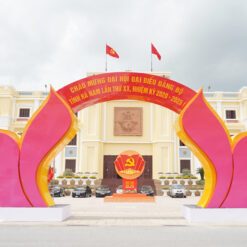 Pano in maket dai hoi dang kon tum 2