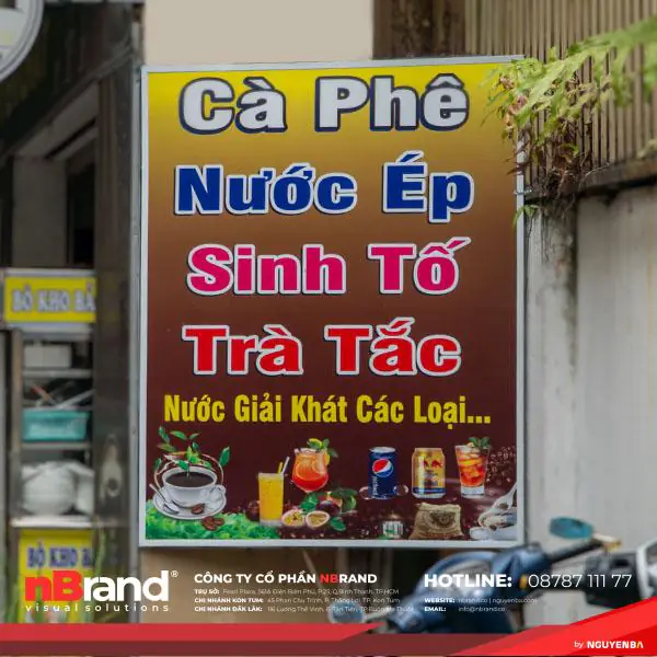 mau-bien-quang-cao-in-bat-dung-2-600x600-1 50+ Mẫu Biển Quảng Cáo in Bạt Đứng Nổi Bật