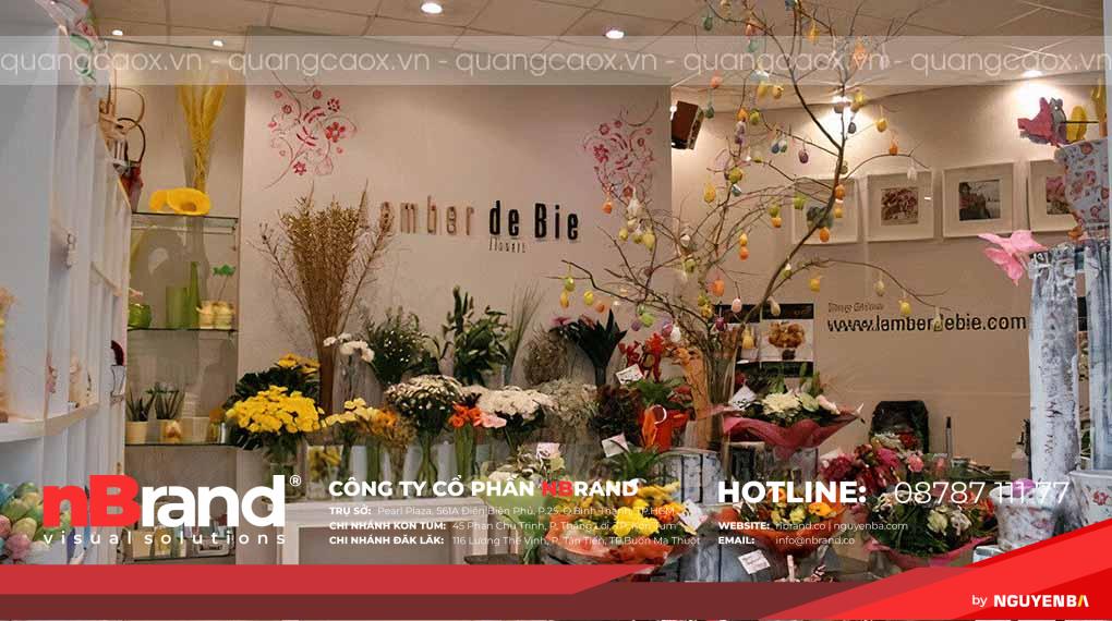 Thiết kế thi công shop hoa tươi 9