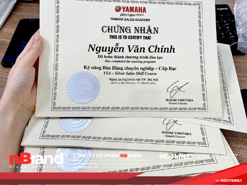 giay-khen-ep-kim-inkythuatso-4-22-10-23-51 Chứng chỉ - Certificate giay khen ep kim inkythuatso 4 22 10 23 51